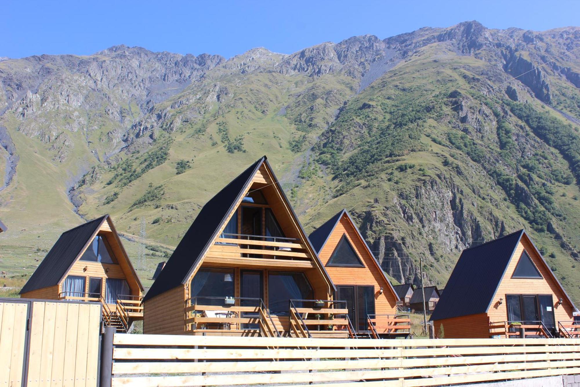 Апартаменти Kazbegi Folk Екстер'єр фото